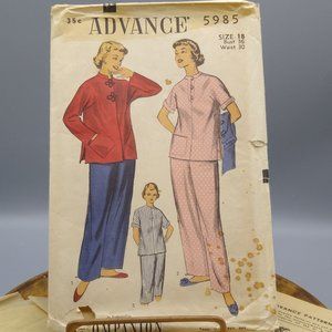 Vintage Sewing PATTERN, Advance 5985, Mid Century Womens 1951 Pajamas and Coolie